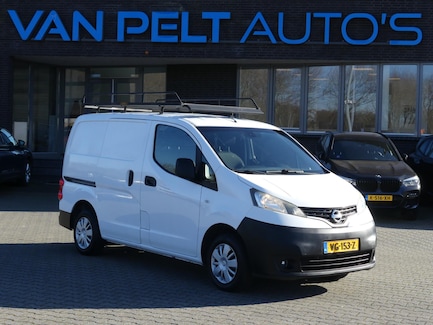 Nissan NV200 0