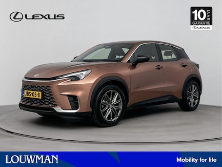 Lexus LBX 0