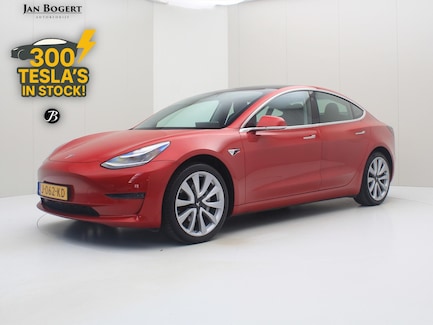 Tesla Model 3 0