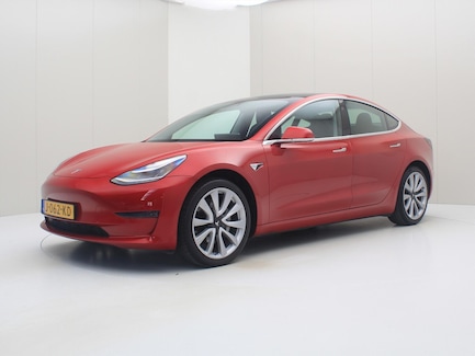 Tesla Model 3 0
