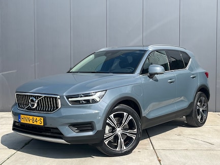 Volvo XC40 0