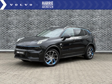 Lynk & Co 01 0