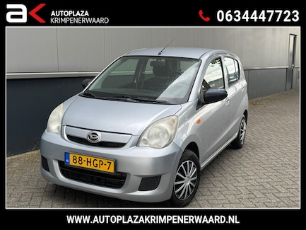 Daihatsu Cuore 0