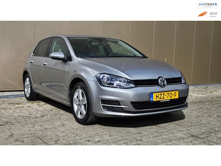 Volkswagen Golf 0