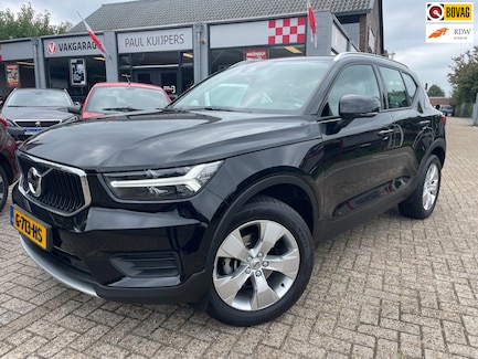 Volvo XC40 0
