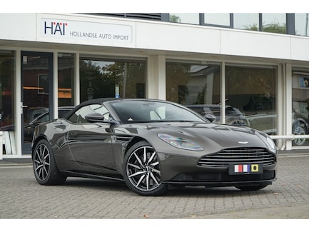 Aston Martin DB11 0