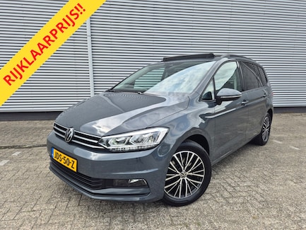 Volkswagen Touran 0