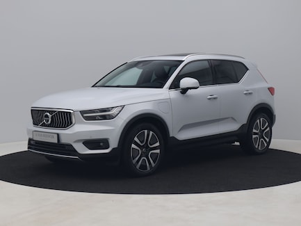 Volvo XC40 0