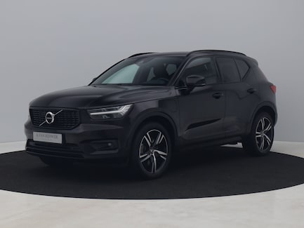Volvo XC40 0