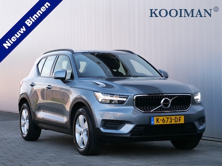 Volvo XC40 0