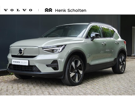 Volvo EX40 0