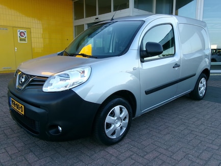 Nissan NV250 0