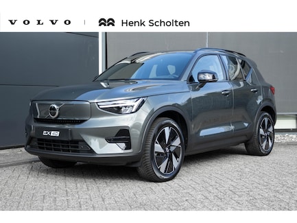 Volvo EX40 0