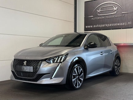Peugeot 208 0