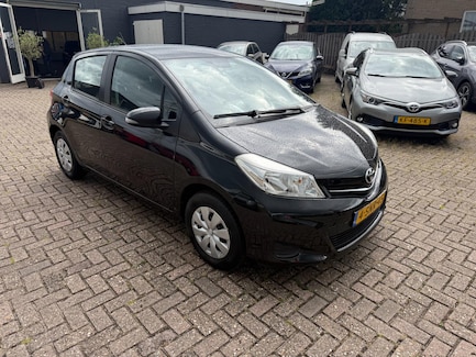 Toyota Yaris 0