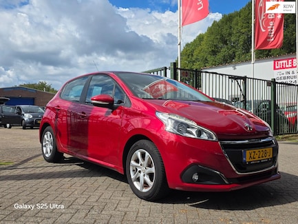 Peugeot 208 0