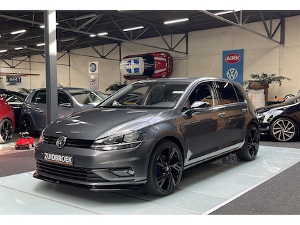 Volkswagen Golf 0