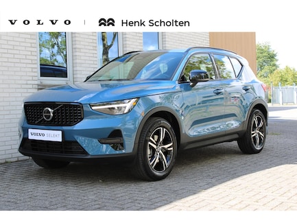 Volvo XC40 0