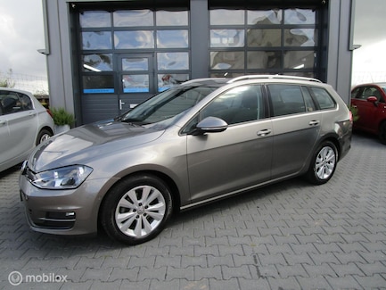 Volkswagen Golf 0