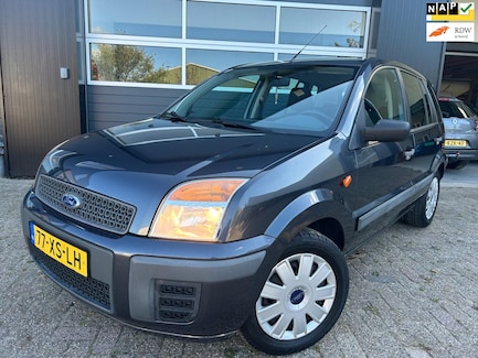 Ford Fusion 0