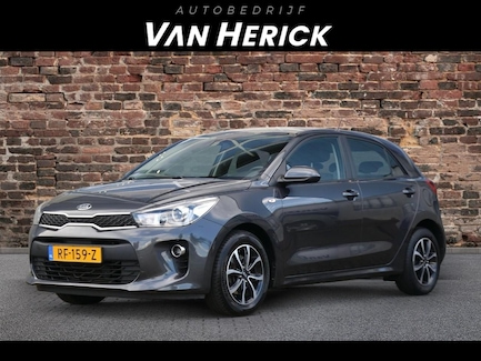 Kia Rio 0