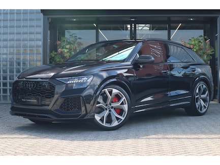 Audi RS Q8 0