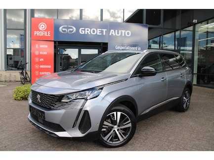 Peugeot 5008 0