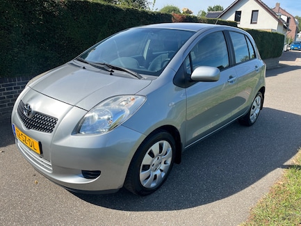 Toyota Yaris 0