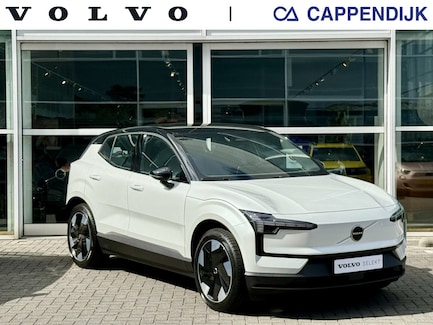 Volvo EX30 0