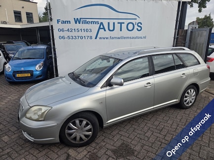 Toyota Avensis 0