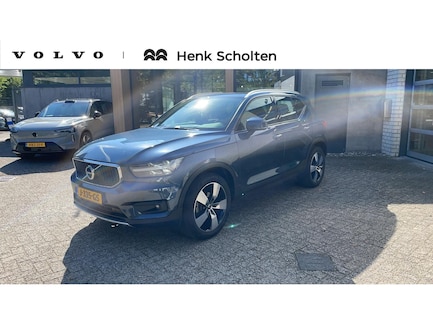 Volvo XC40 0