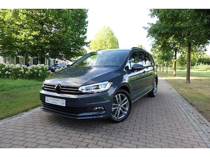 Volkswagen Touran 0