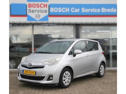 Toyota Verso-S 0