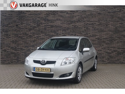 Toyota Auris 0