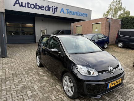 Volkswagen Up! 0