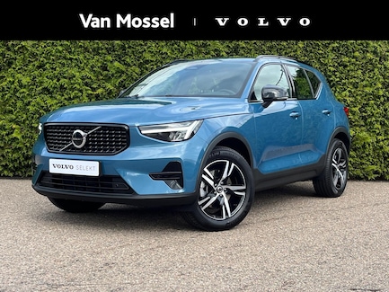 Volvo XC40 0