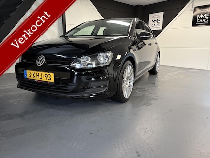 Volkswagen Golf 0
