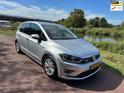 Volkswagen Golf Sportsvan 0
