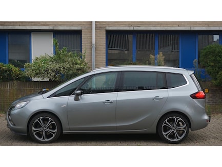 Opel Zafira 0