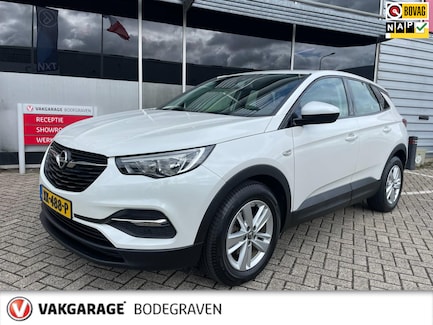 Opel Grandland 0