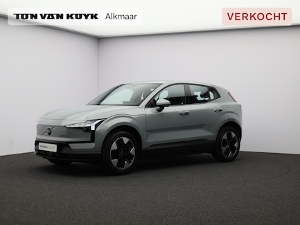 Volvo EX30 0