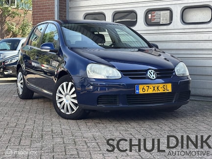 Volkswagen Golf 0