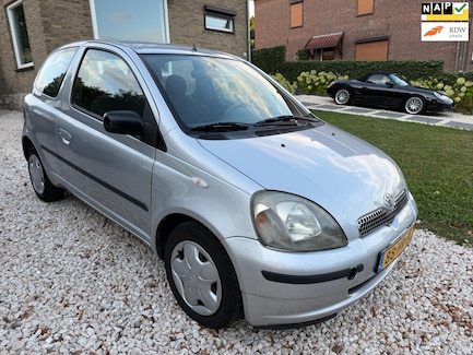 Toyota Yaris 0