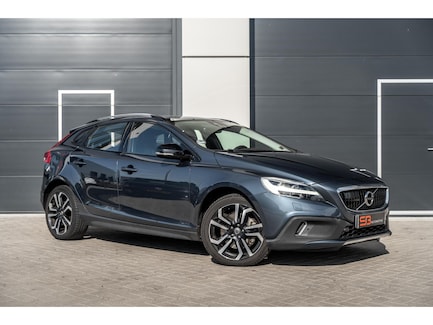 Volvo V40 Cross Country 0