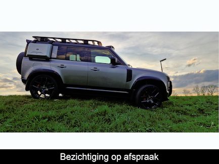 Land Rover Defender 0