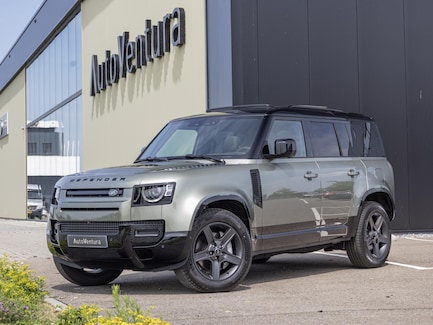 Land Rover Defender 0