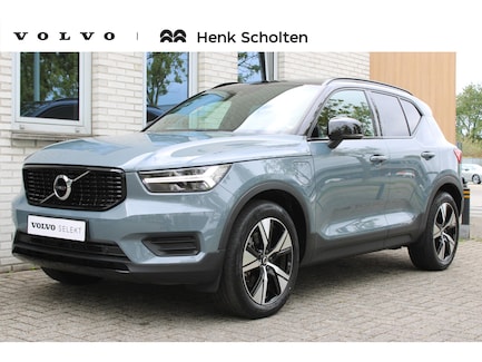 Volvo XC40 0