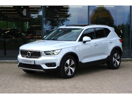 Volvo XC40 0