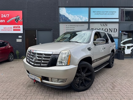 Cadillac Escalade 0