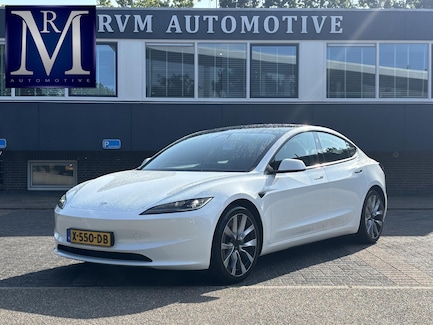 Tesla Model 3 0